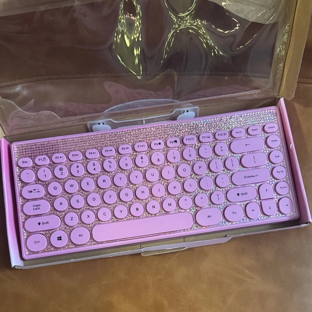 Wireless Bling Keyboard - Pink